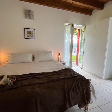 Ostello Casa Rossa Laveno-Mombello Kültér fotó