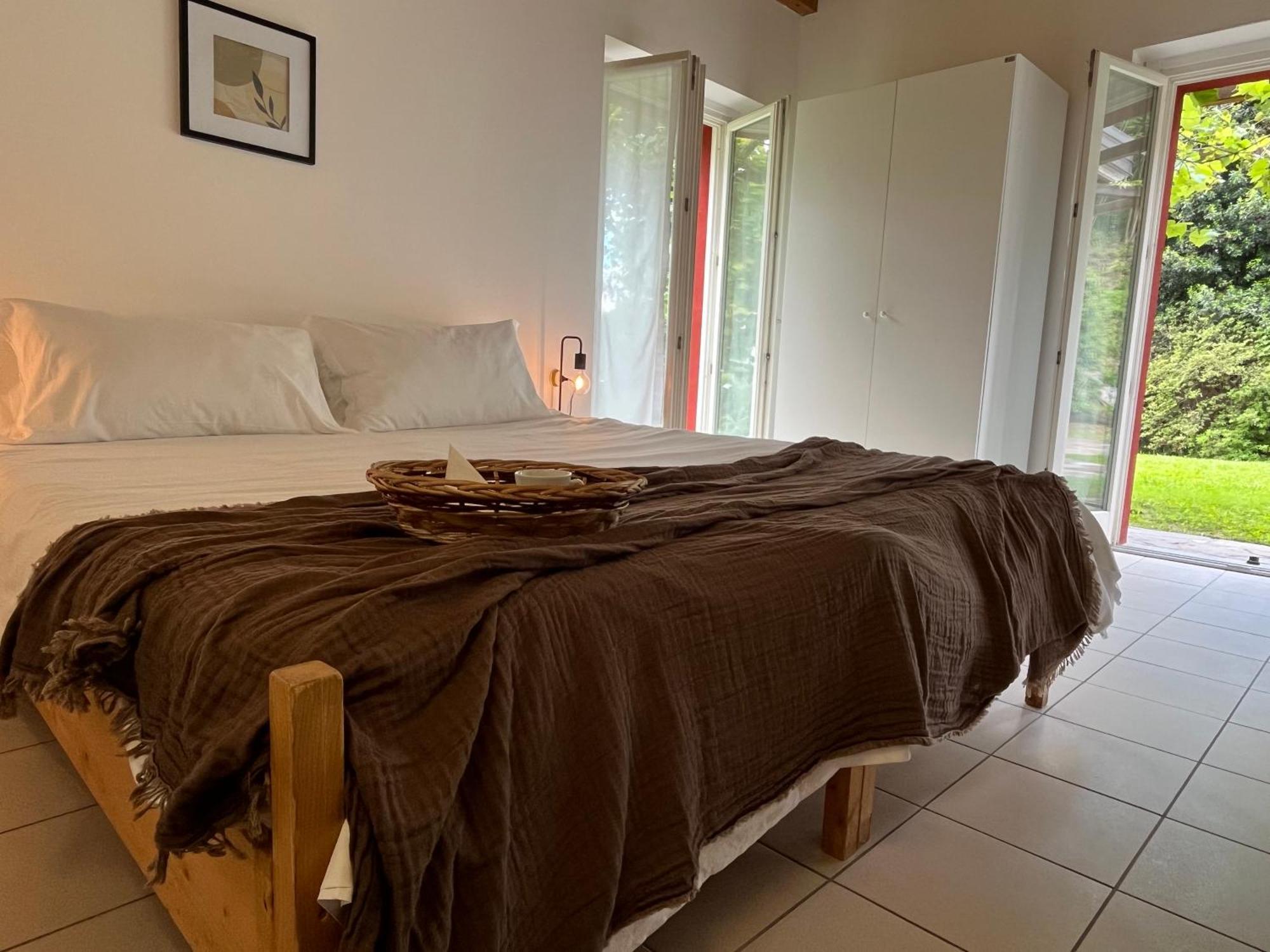 Ostello Casa Rossa Laveno-Mombello Kültér fotó