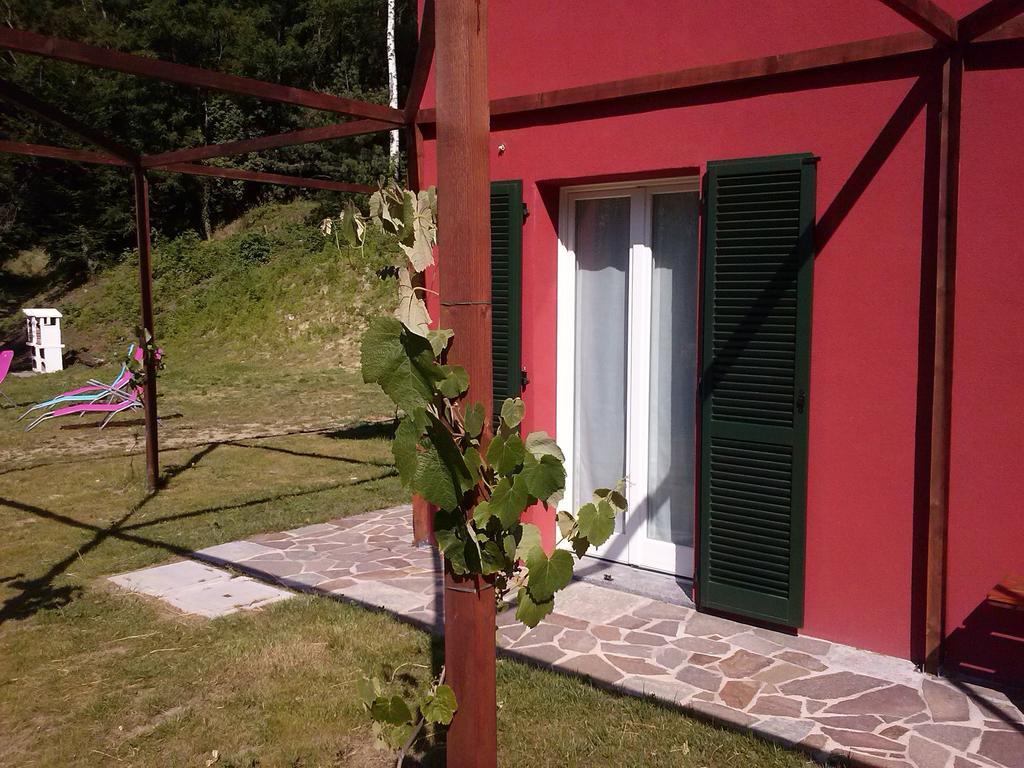 Ostello Casa Rossa Laveno-Mombello Szoba fotó
