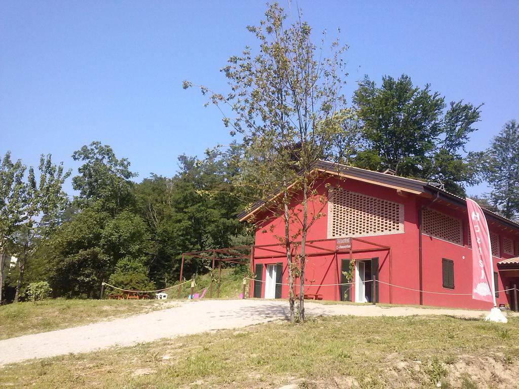 Ostello Casa Rossa Laveno-Mombello Kültér fotó
